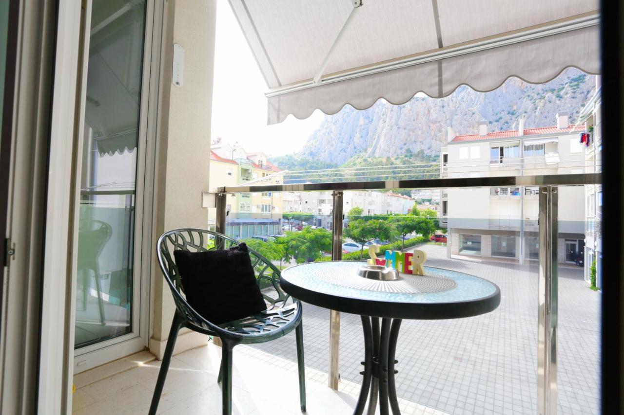 Luxury Family Apartment โอมิช ภายนอก รูปภาพ